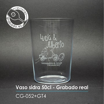 Vaso de sidra fino personalizado con dibujo boda